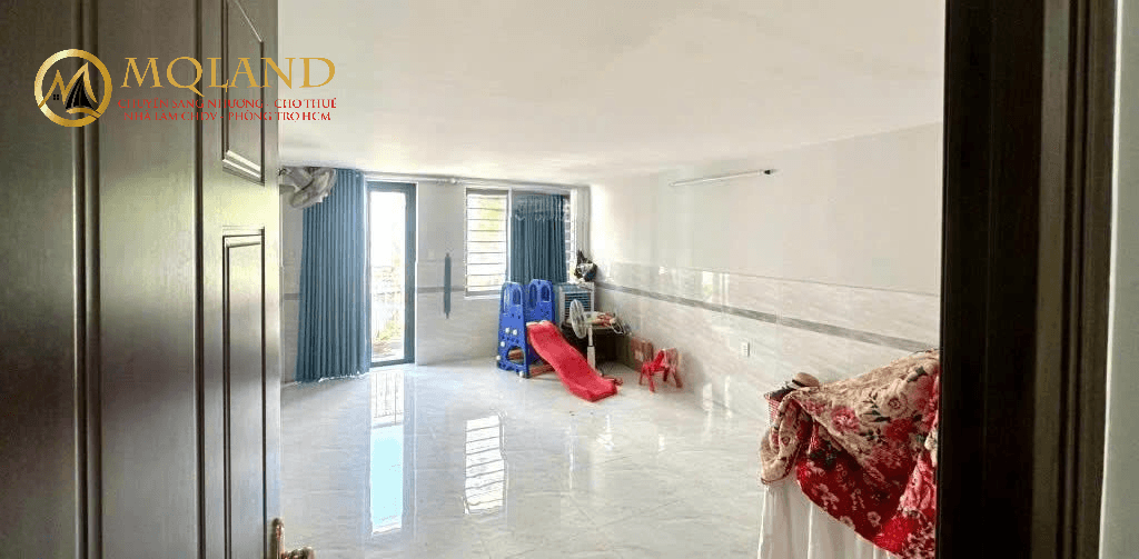 CHO THUÊ CHDV - 6P + 3WC - Thuê 35tr - Phú Nhuận