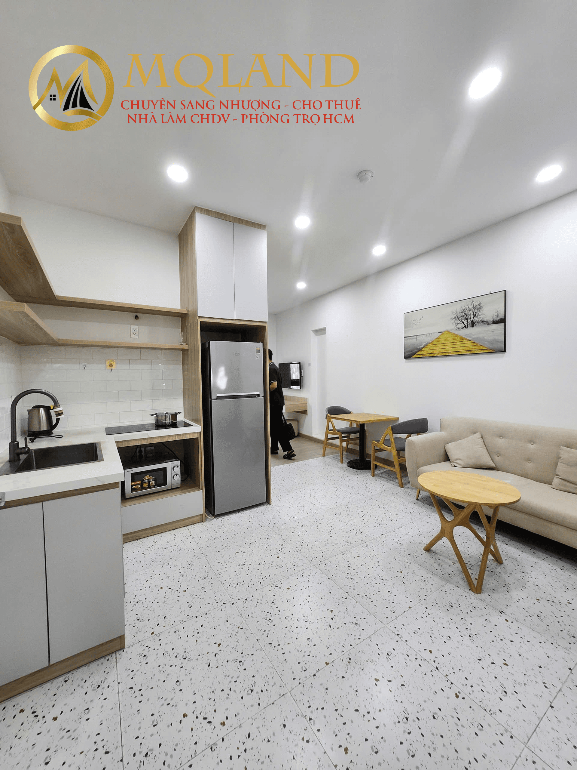 Cho Thuê CHDV - 20 căn 25m² + 6 căn 35m² + 4 sàn văn phòng, phòng gym - MT - Quận 3